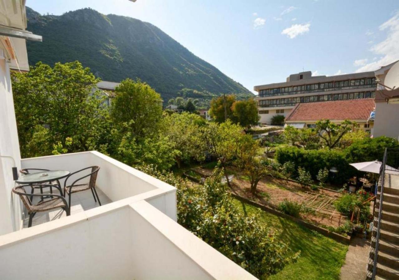 Seaside Apartments And Rooms Kotor Extérieur photo